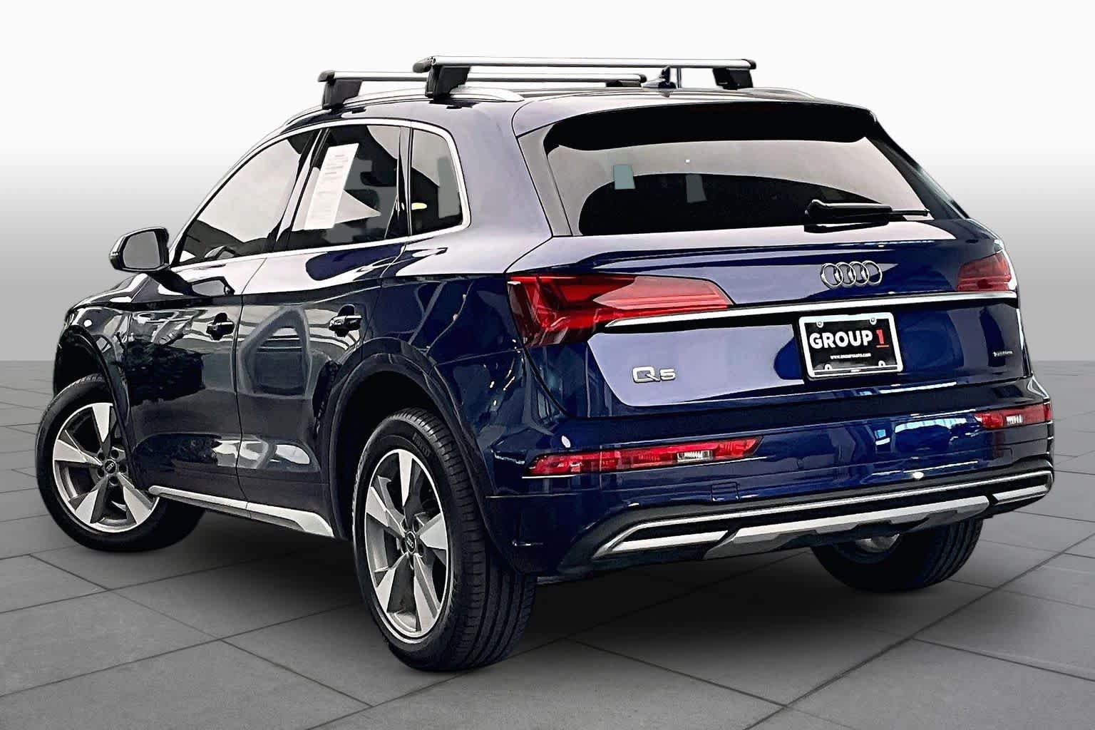 Used 2023 Audi Q5 2.0T Premium w/ Convenience Package AWD/4WD image 12