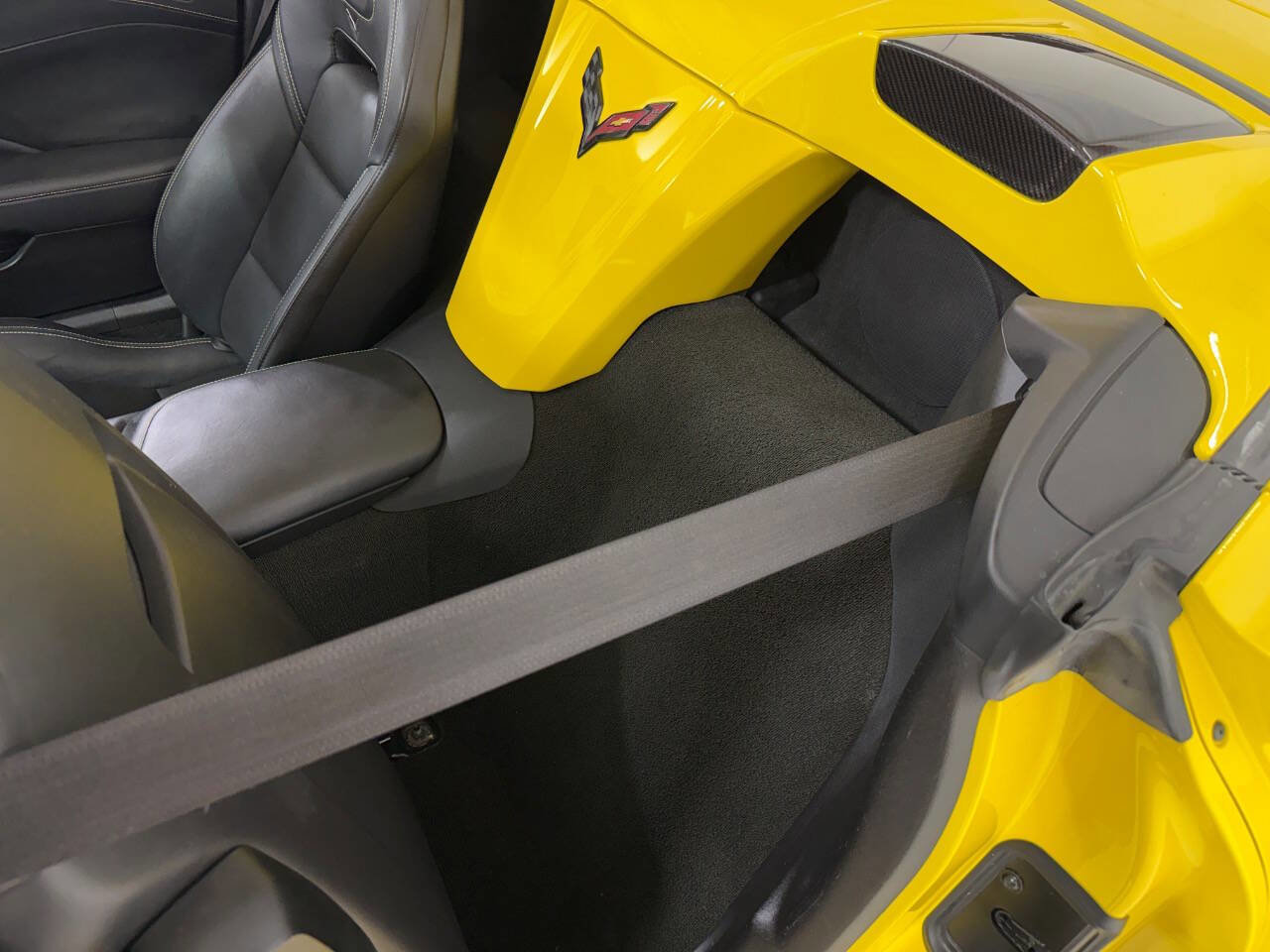 Used 2018 Chevrolet Corvette Z06 RWD image 51