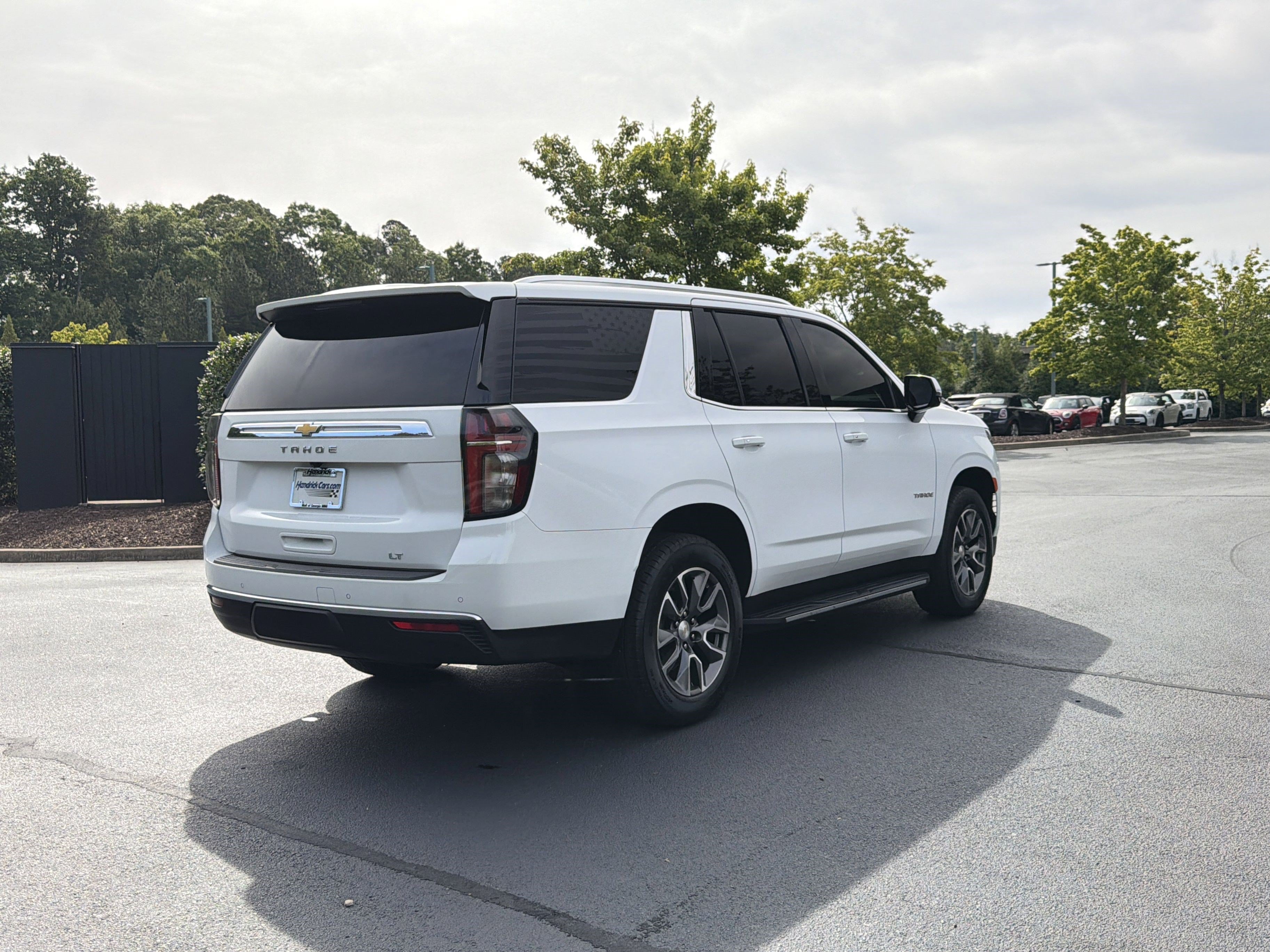 Used 2022 Chevrolet Tahoe LT w/ LT Signature Plus Package RWD image 3