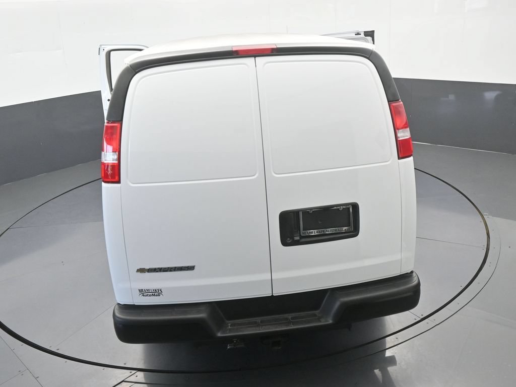 New 2026 Chevrolet Express 2500 Extended w/ Driver Convenience Package RWD image 58