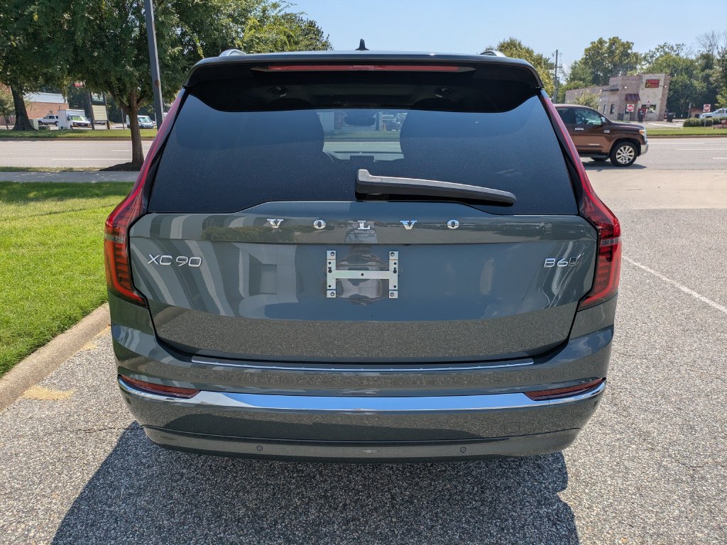 New 2027 Volvo XC90 B6 Plus AWD/4WD image 5