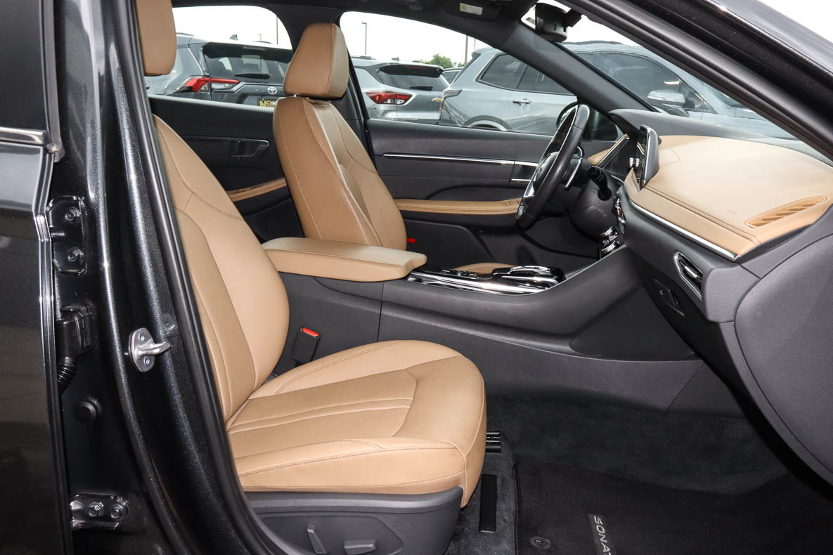 Used 2023 Hyundai Sonata Limited FWD image 26