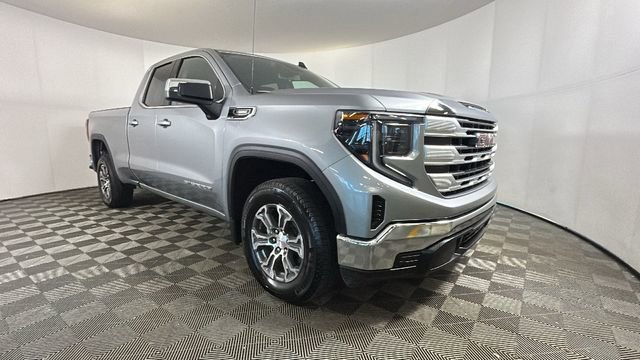 New 2026 GMC Sierra 1500 SLE RWD image 2