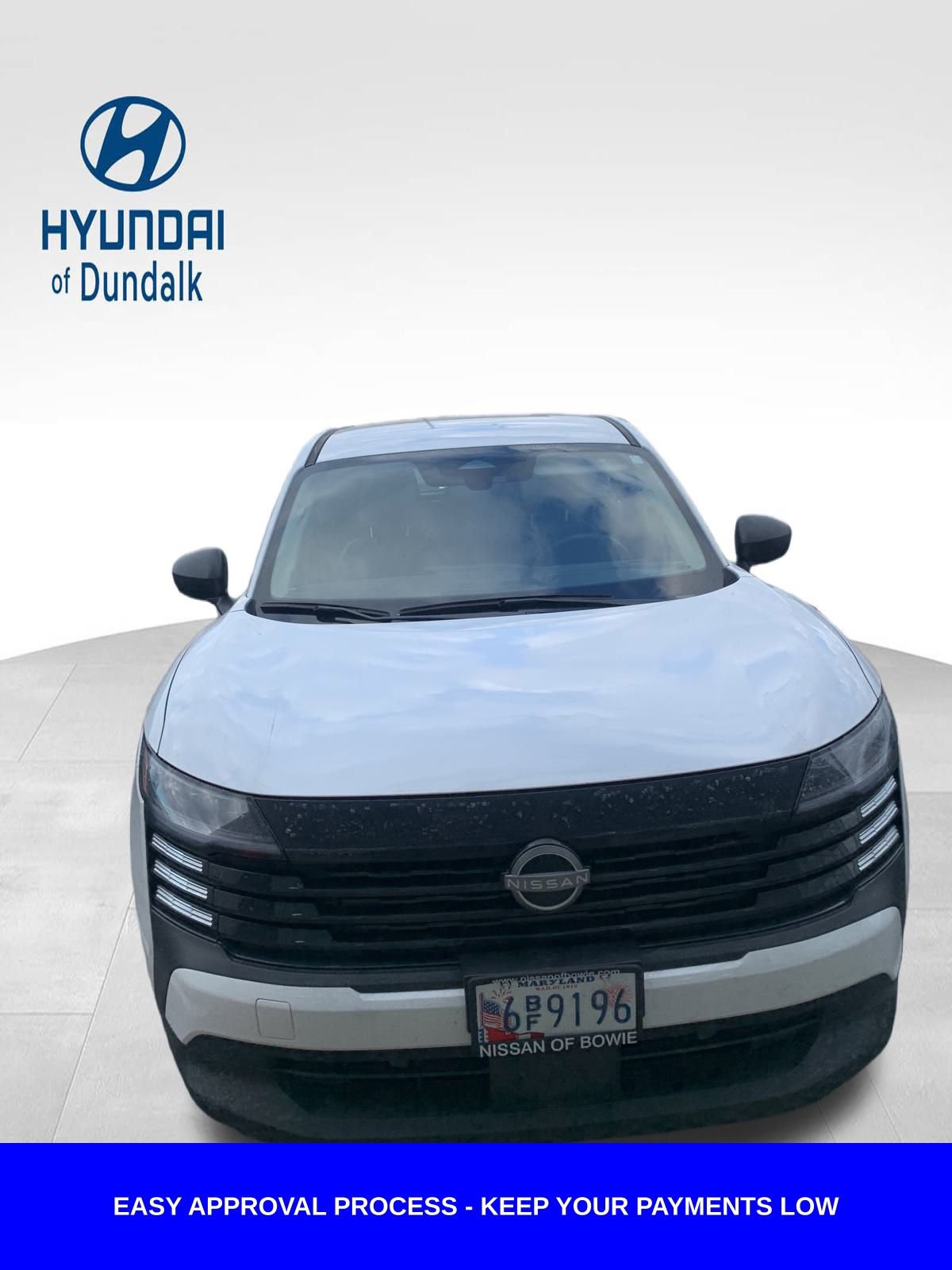 Used 2025 Nissan Kicks S image 2