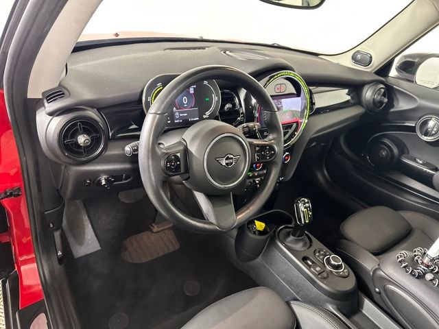 Used 2024 MINI Cooper SE image 13