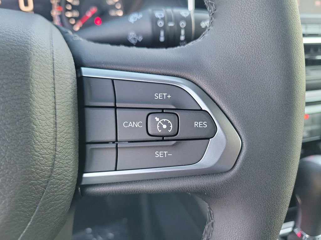 New 2026 Jeep Compass Latitude image 6