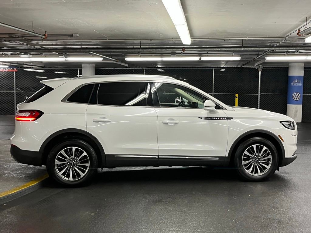 Used 2021 Lincoln Nautilus AWD w/ Equipment Group 101A image 33