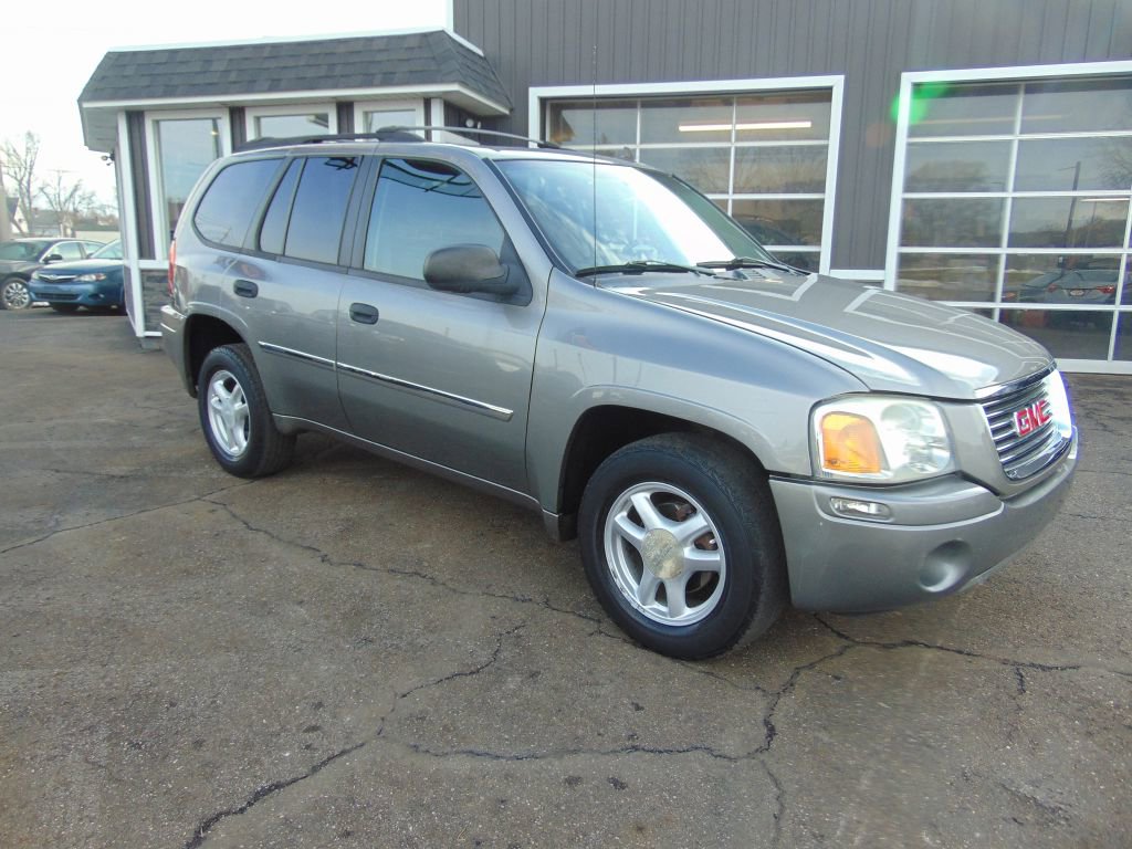 Used 2007 GMC Envoy SLE image 1