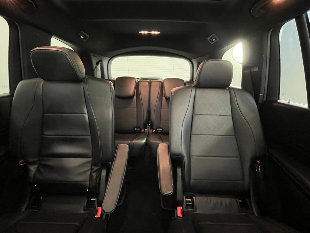 Used 2023 Mercedes-Benz GLS 450 4MATIC image 19