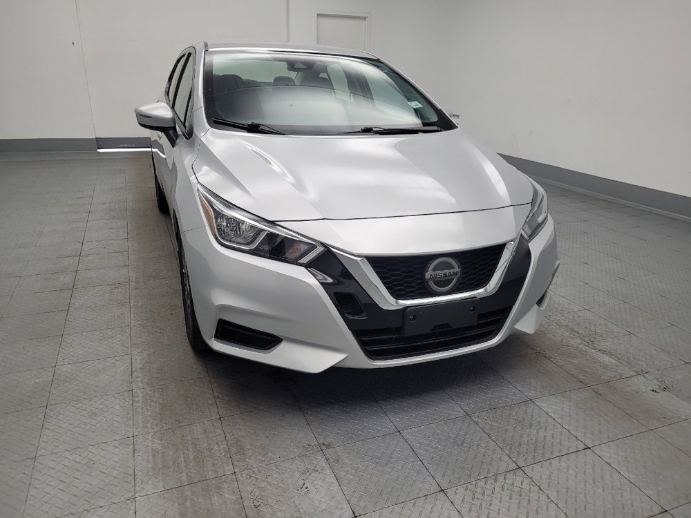 Used 2020 Nissan Versa SV FWD image 14