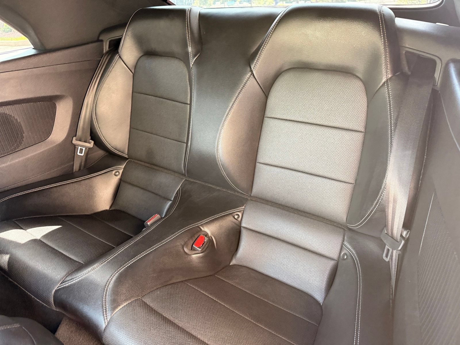 Used 2022 Ford Mustang GT Premium RWD image 37