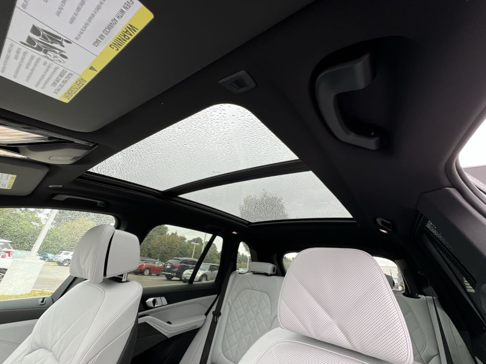 New 2026 BMW X5 xDrive40i w/ Climate Comfort Package AWD/4WD image 21