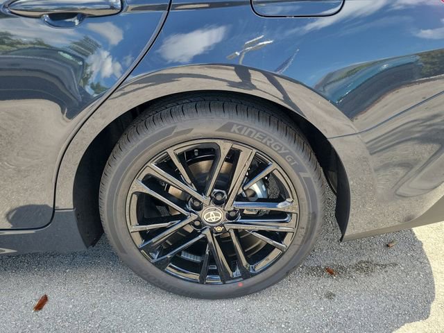 Used 2026 Toyota Camry SE w/ Multimedia Upgrade Package image 5