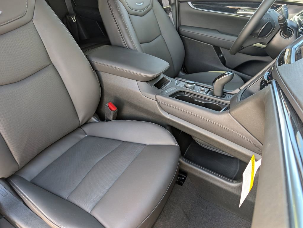 New 2026 Cadillac XT5 Premium Luxury AWD/4WD image 23