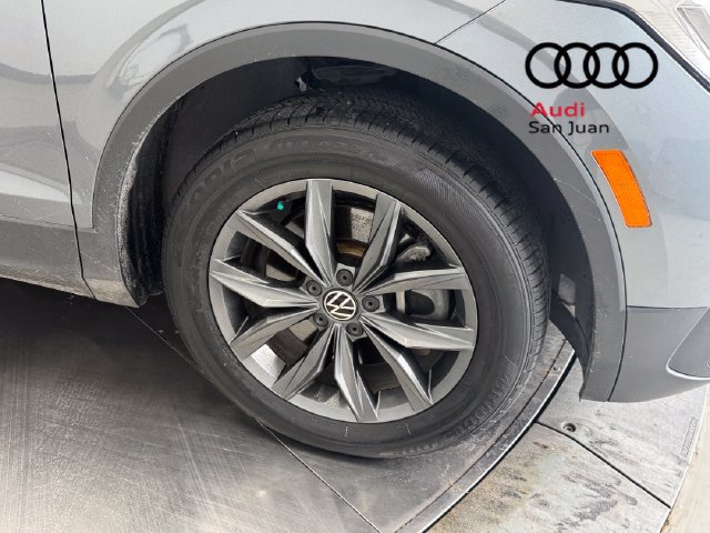 Used 2023 Volkswagen Tiguan SE FWD image 5