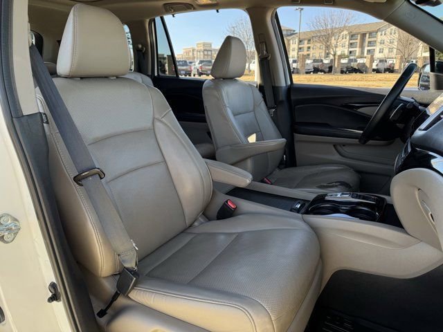 Used 2018 Honda Pilot Elite image 33