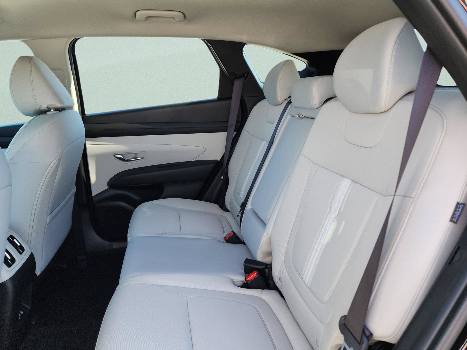 New 2026 Hyundai Tucson SEL FWD image 12