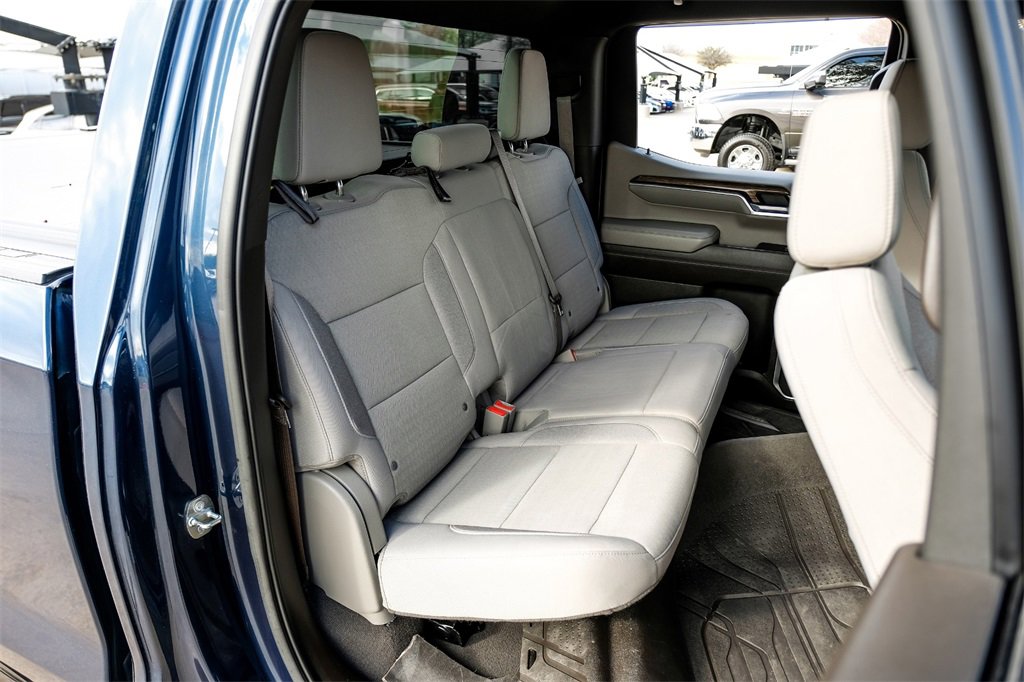 Used 2022 Chevrolet Silverado 1500 LT w/ Max Trailering Package image 35