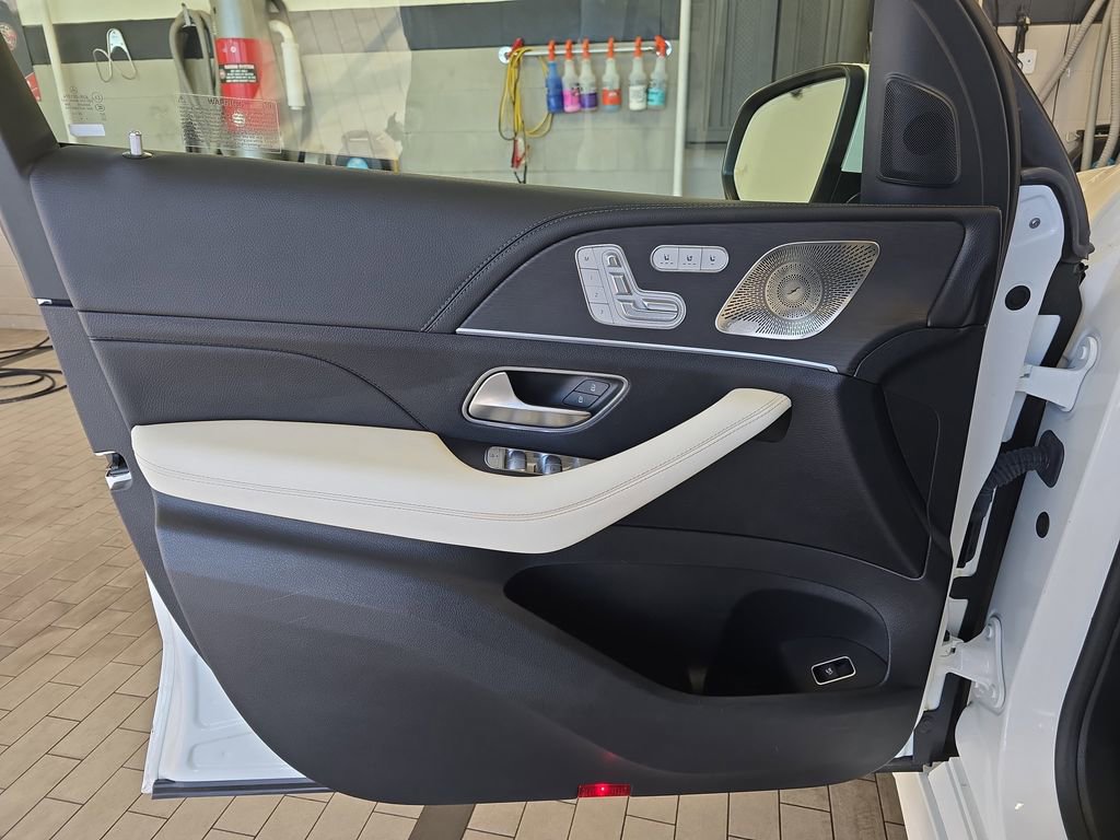 Certified 2023 Mercedes-Benz GLE 580 4MATIC image 29