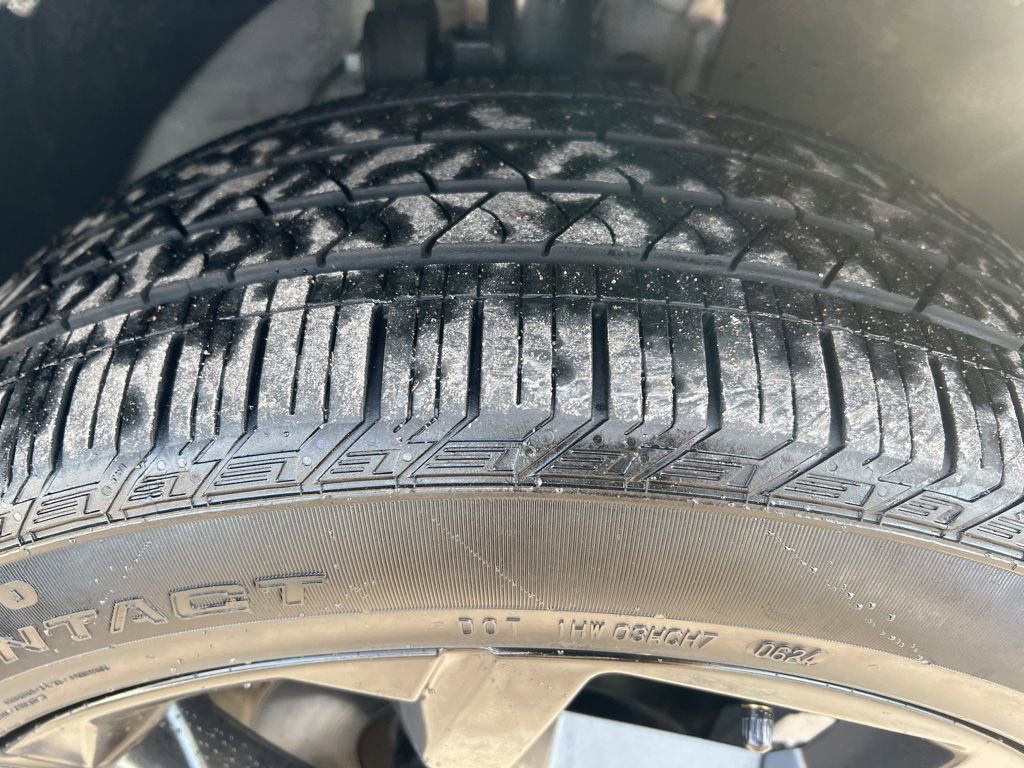 Certified 2025 Kia Sorento SX Prestige w/ Olive Brown Leather Package image 40