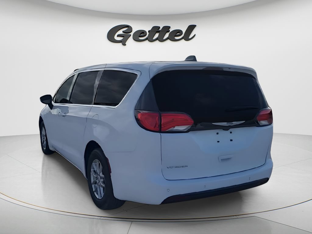 New 2026 Chrysler Voyager LX FWD image 6