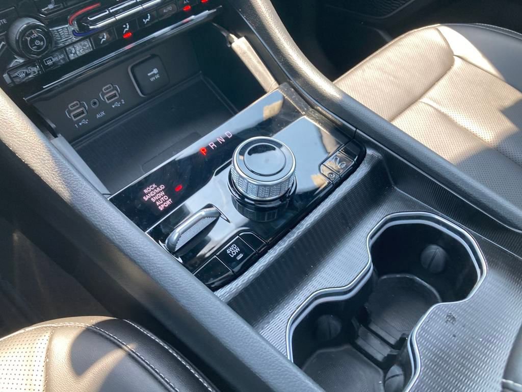 New 2024 Jeep Grand Cherokee Limited 4xe w/ Luxury Tech Group II image 23