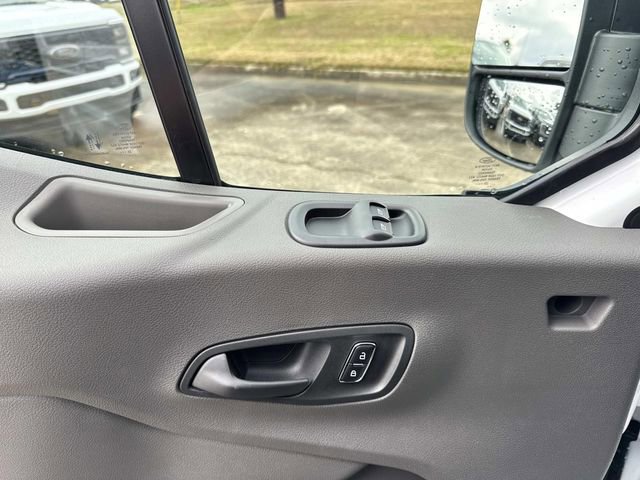 New 2026 Ford Transit 250 148 Medium Roof RWD image 23