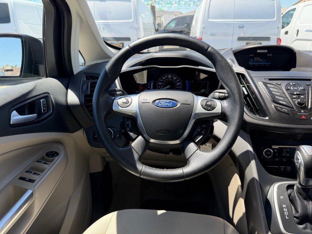 Used 2016 Ford C-MAX SE w/ Interior Protection Package FWD image 27