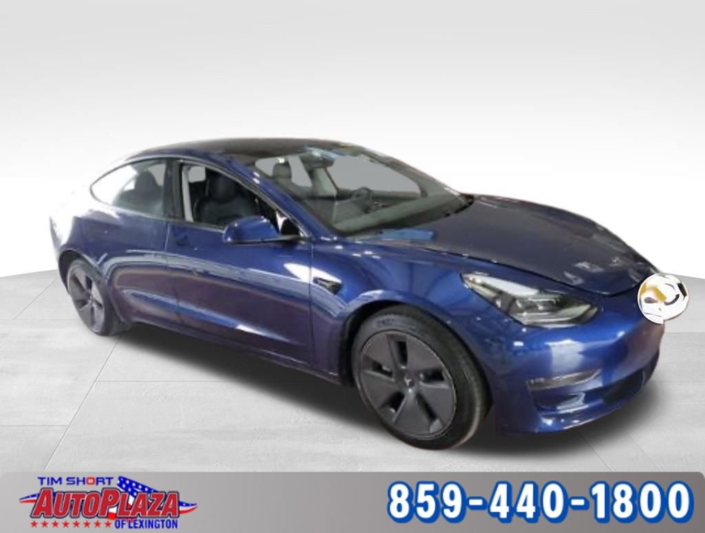 Used 2023 Tesla Model 3 Standard Range image 5