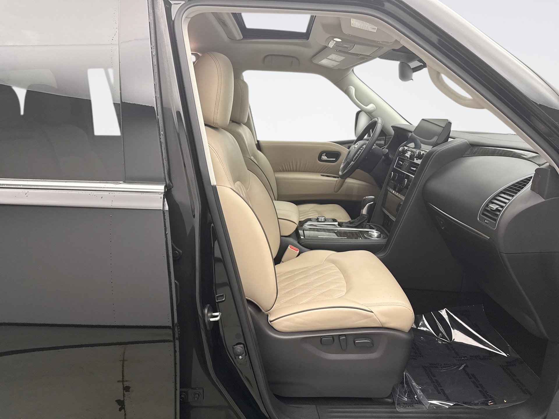 Used 2024 Nissan Armada Platinum w/ Cargo Package image 18