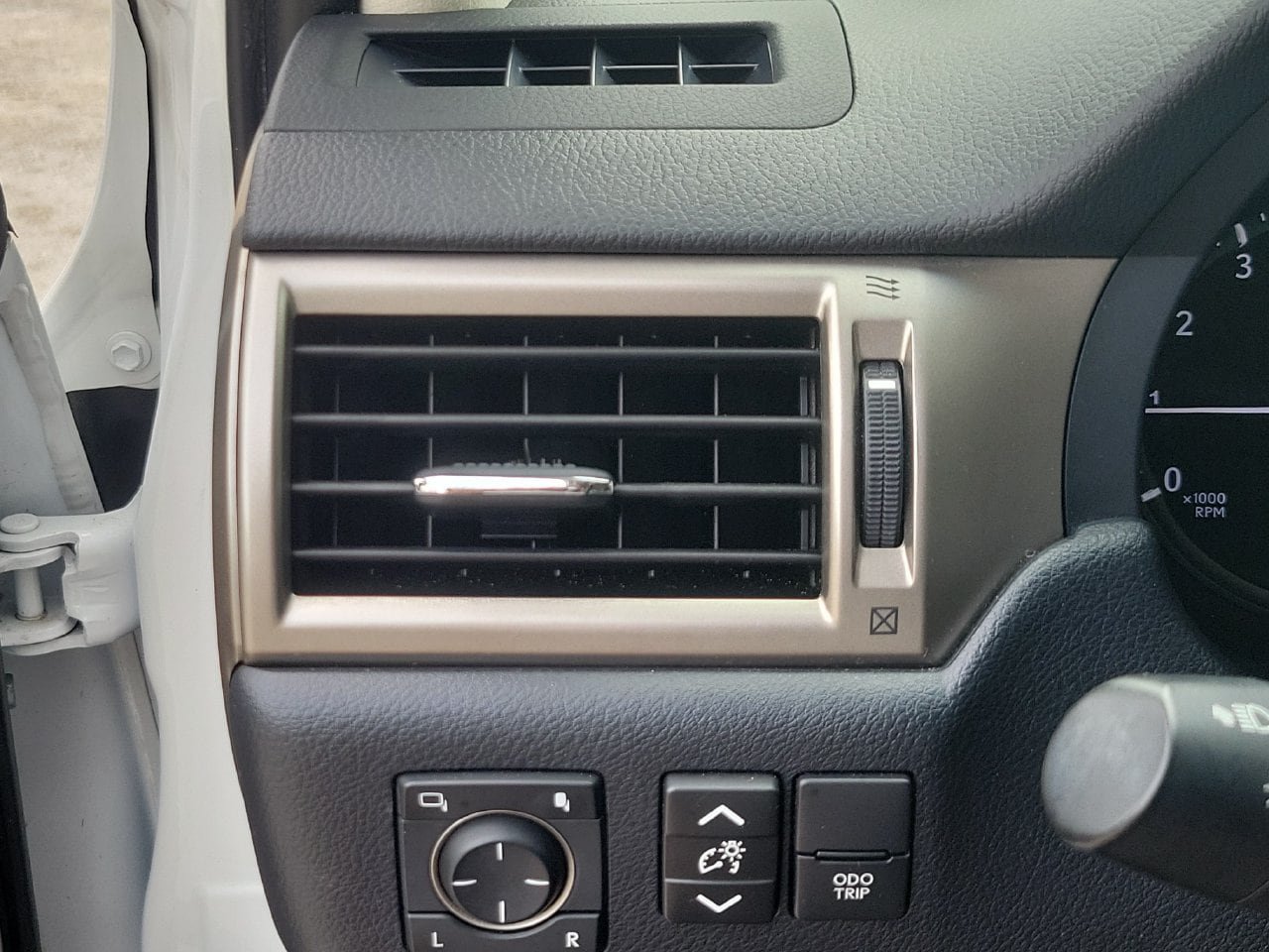 Used 2021 Lexus GX 460 Premium w/ Premium Package AWD/4WD image 30