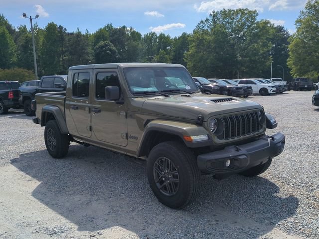 New 2026 Jeep Gladiator Sport AWD/4WD image 7