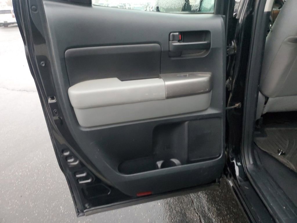 Used 2012 Toyota Tundra 4x4 Double Cab image 23