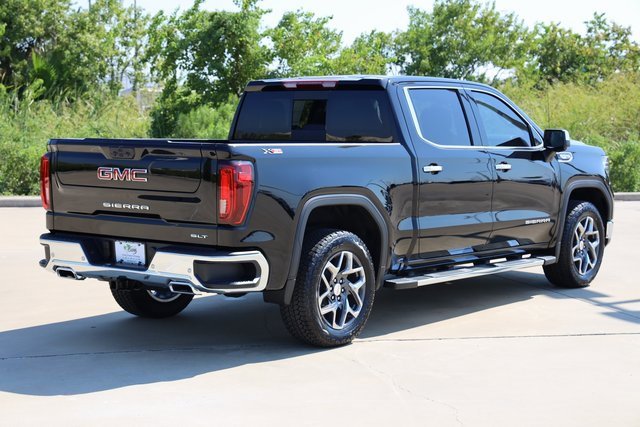 New 2026 GMC Sierra 1500 SLT image 8