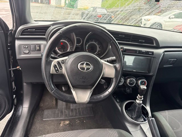 Used 2011 Scion tC FWD image 13