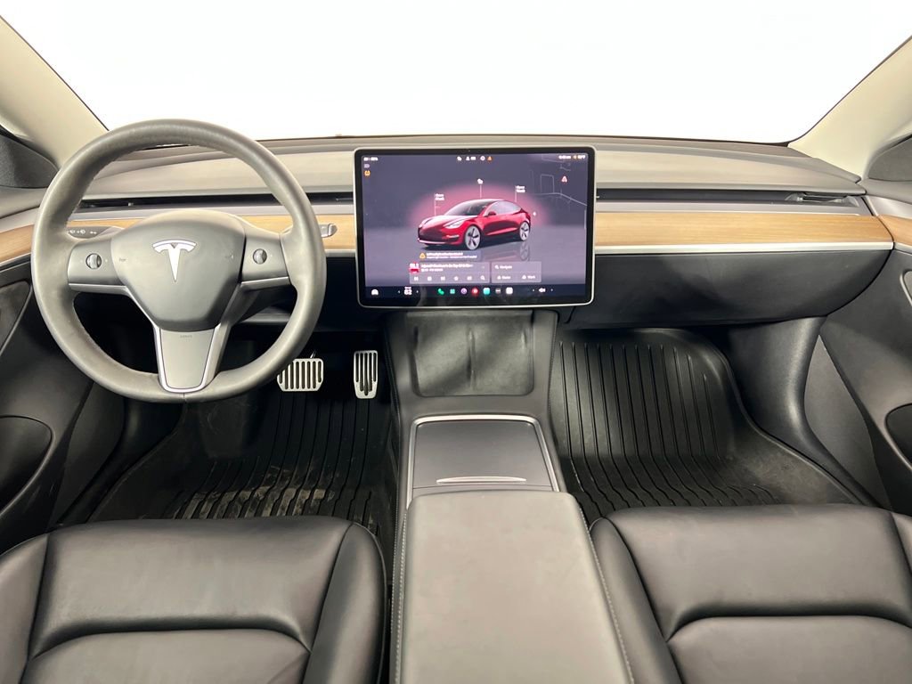 Used 2023 Tesla Model 3 Standard Range image 13