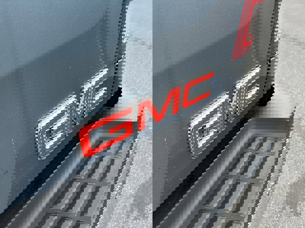 Used 2007 GMC Sierra 3500 SLT w/ Convenience Package image 12