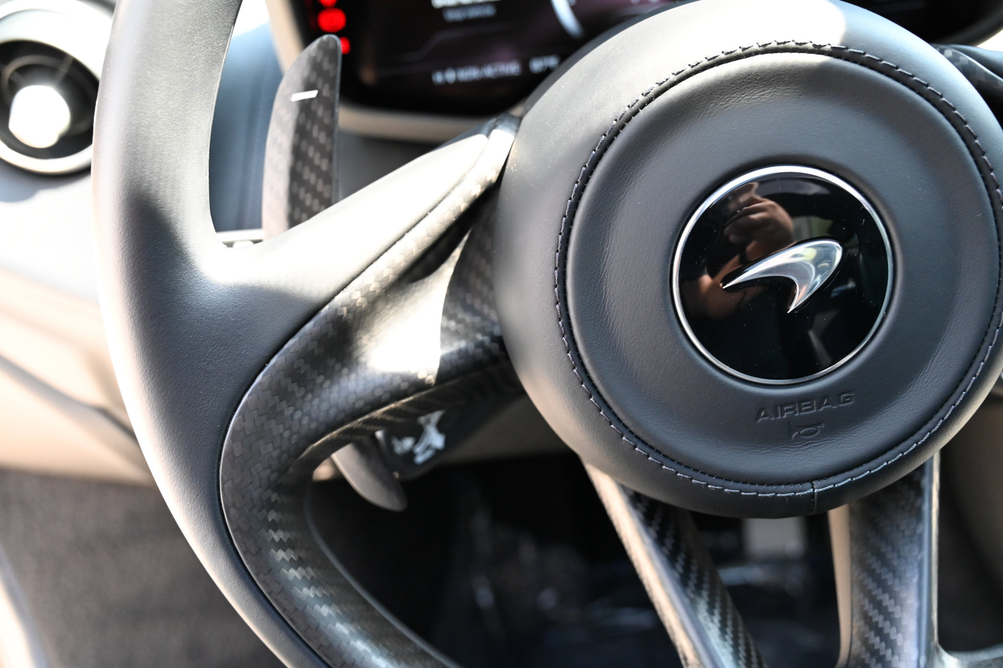 Used 2023 McLaren GT RWD image 26