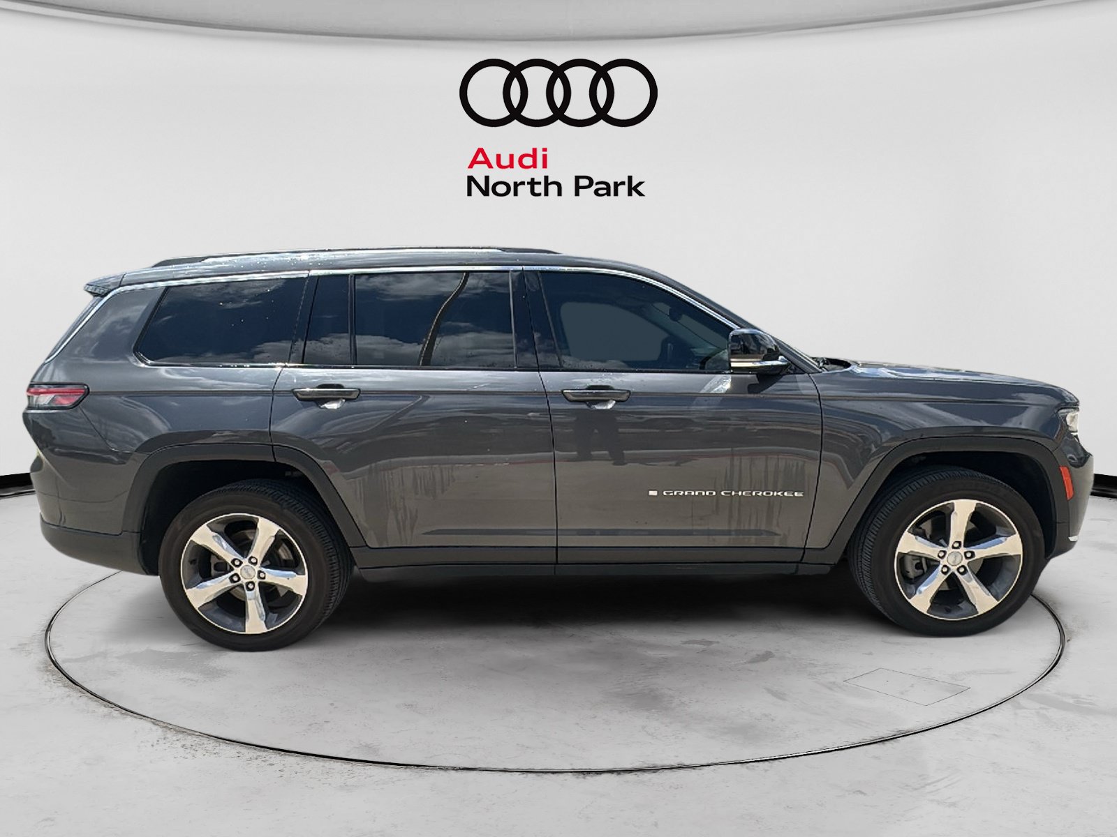 Used 2021 Jeep Grand Cherokee L Limited AWD/4WD image 8