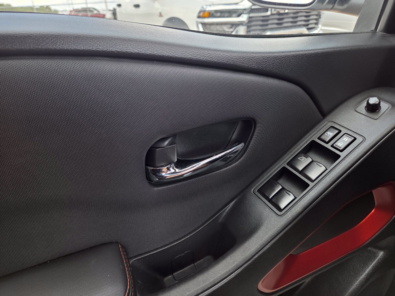 Used 2024 Nissan Frontier PRO-4X w/ Off-Road Protection Package AWD/4WD image 38