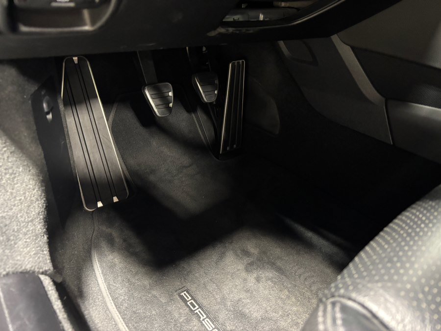 Used 2015 Porsche 911 Carrera S RWD image 20