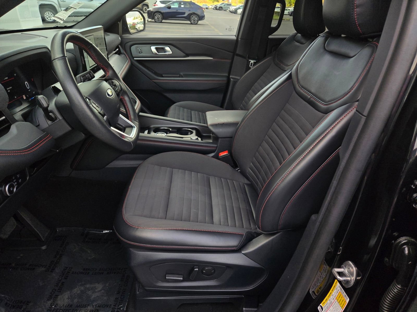 Used 2025 Ford Explorer ST-Line AWD/4WD image 16