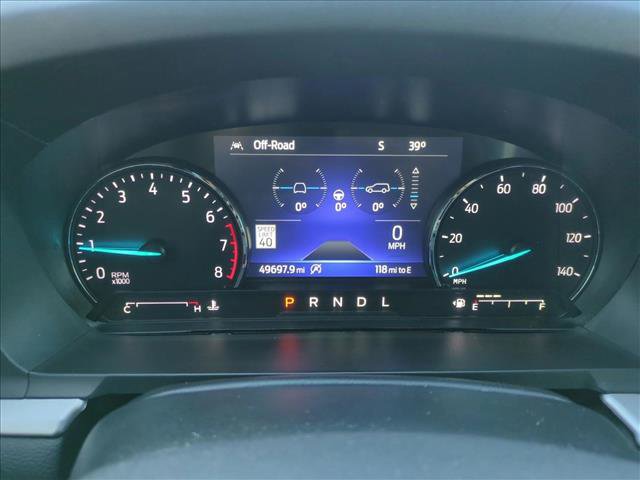 Used 2022 Ford Explorer XLT w/ Equipment Group 202A image 9