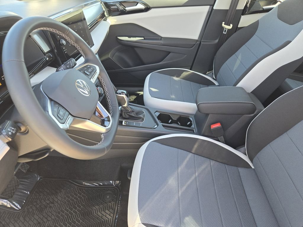 New 2026 Volkswagen Taos S FWD image 10