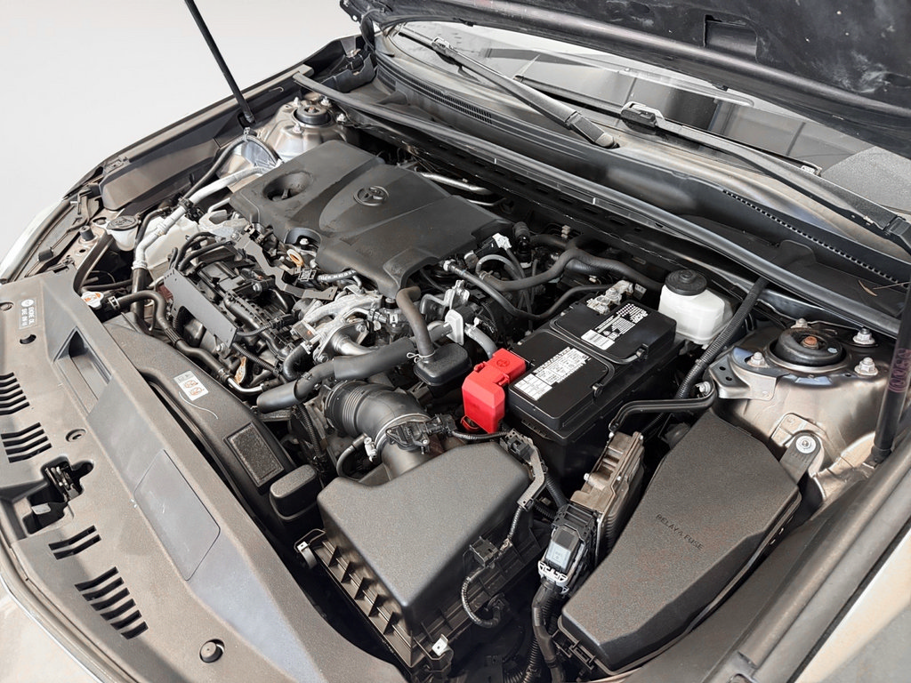 Used 2018 Toyota Camry SE w/ Moonroof Package FWD image 24