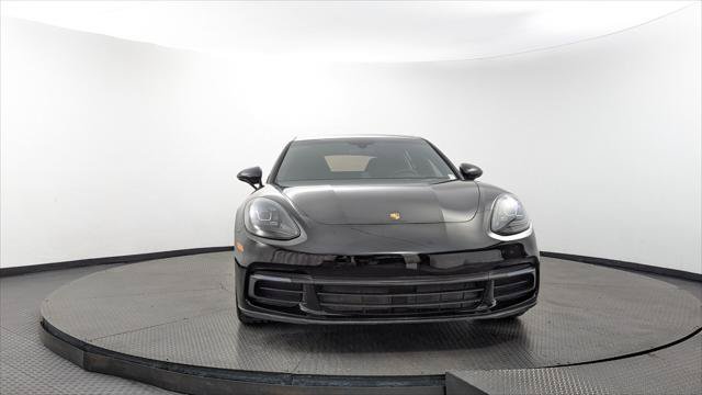 Used 2018 Porsche Panamera 4 w/ Premium Package AWD/4WD image 8