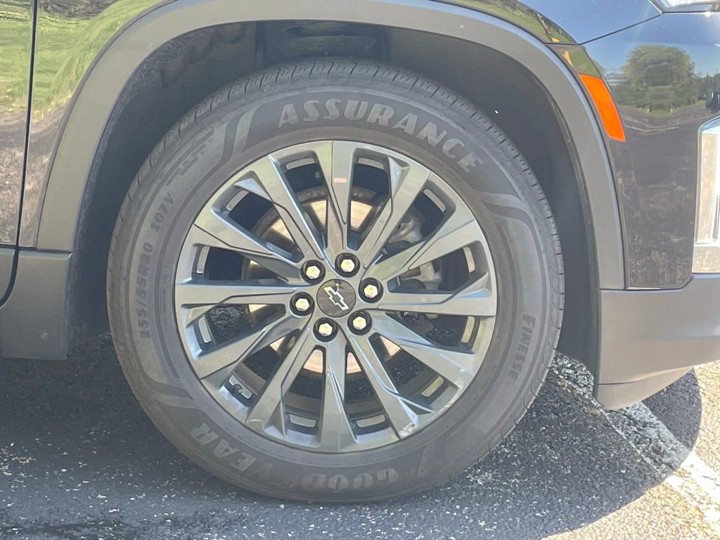 Used 2023 Chevrolet Traverse RS AWD/4WD image 10