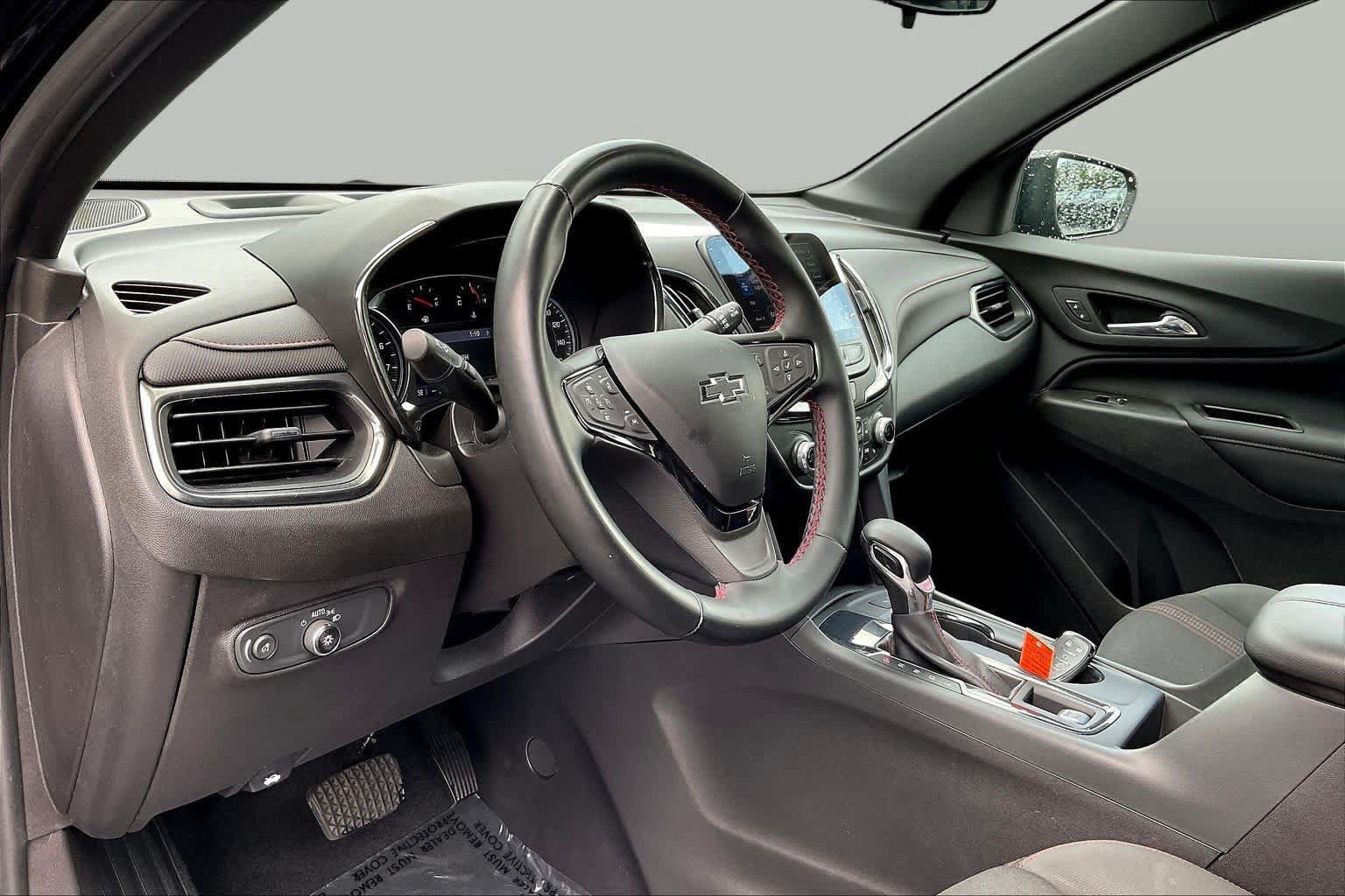 Used 2024 Chevrolet Equinox RS FWD image 33
