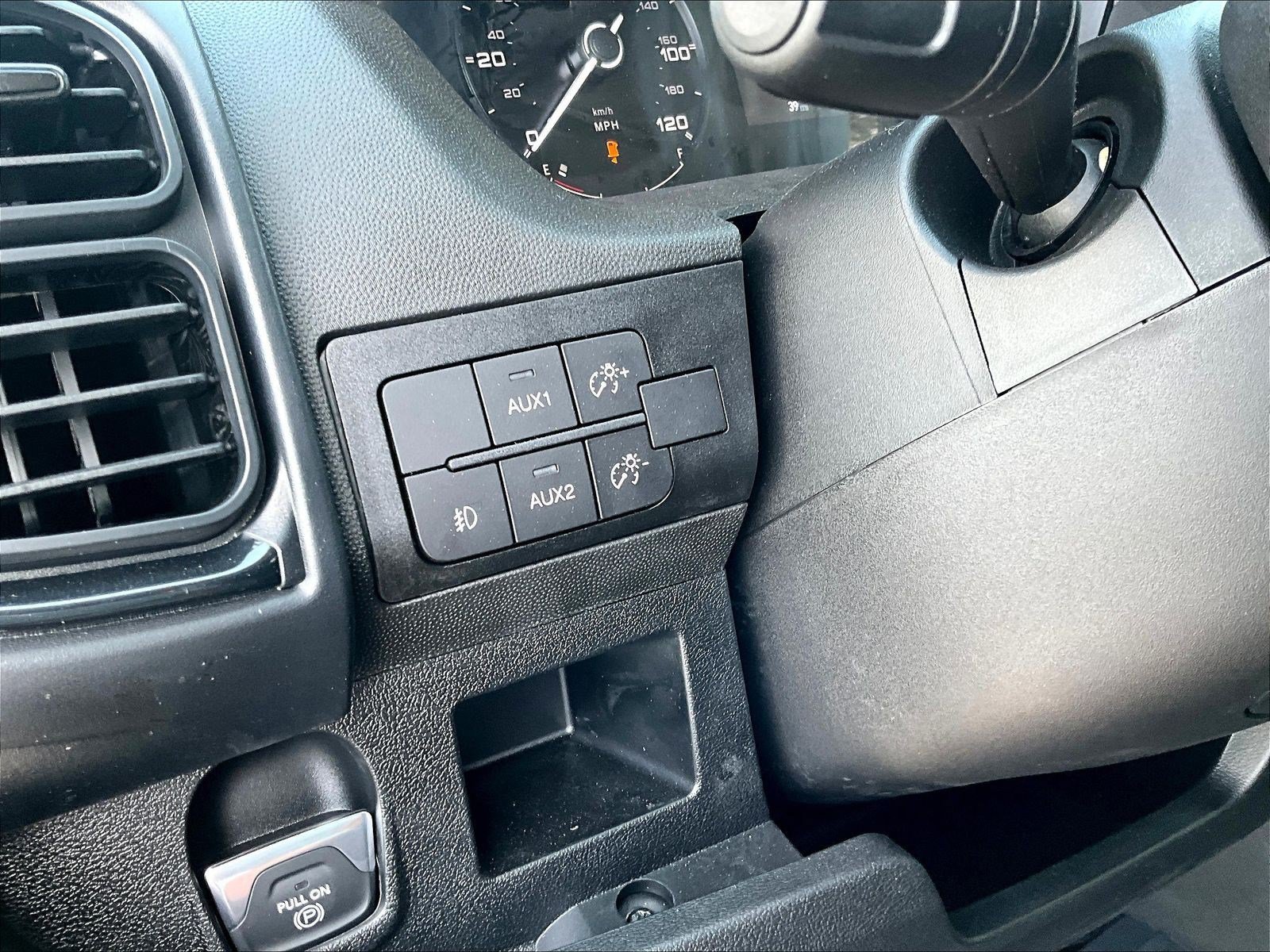 New 2026 RAM ProMaster 3500 w/ Crew Van Package FWD image 25