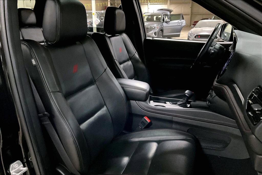 Used 2025 Dodge Durango GT AWD/4WD image 7